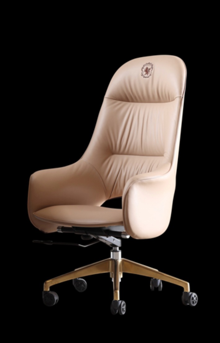 The Aldric Chair